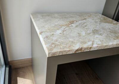 Mesa granito Perla Santana 6