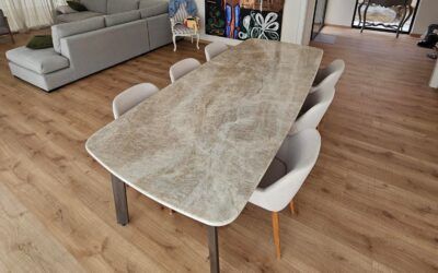 Proyecto de mesa elaborado en granito Perla Santana de 2 cm. en Matadepera